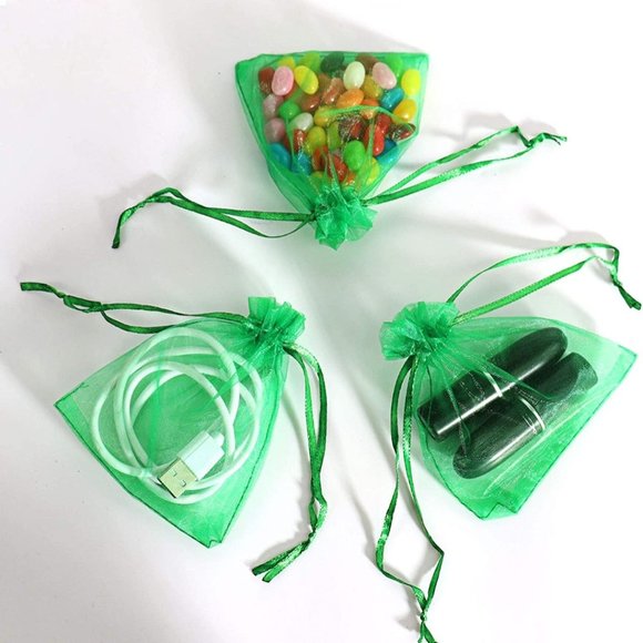 ⭐️5 for 20⭐️ 10 Green Organza Drawstring Bags 3" x 4" - Picture 5 of 7